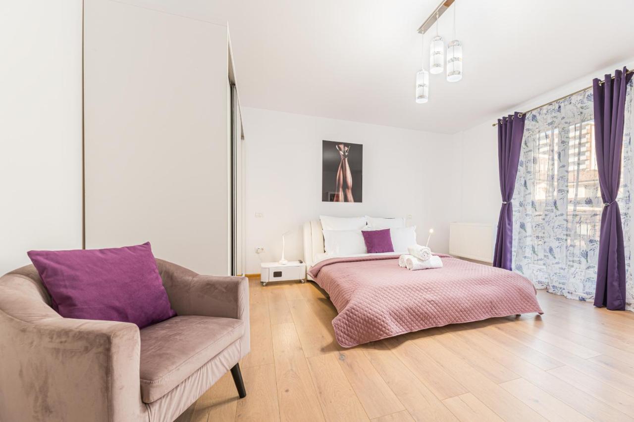 Apartamente Lavender Braşov Esterno foto